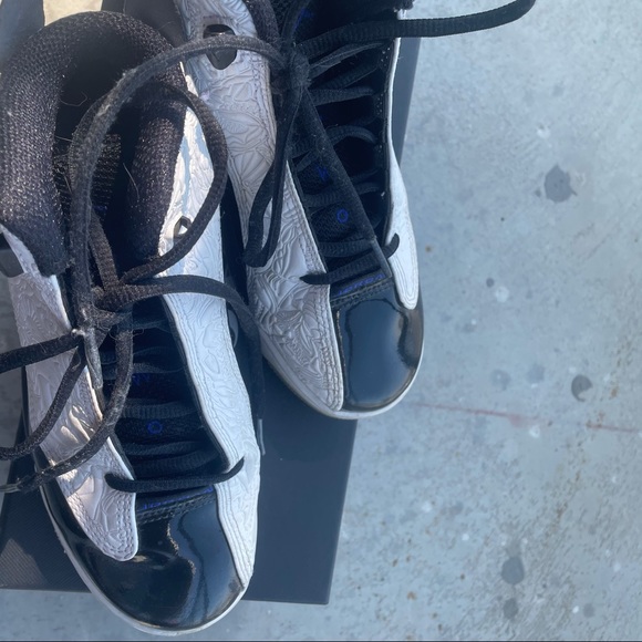 Air Jordan - Picture 3 of 5